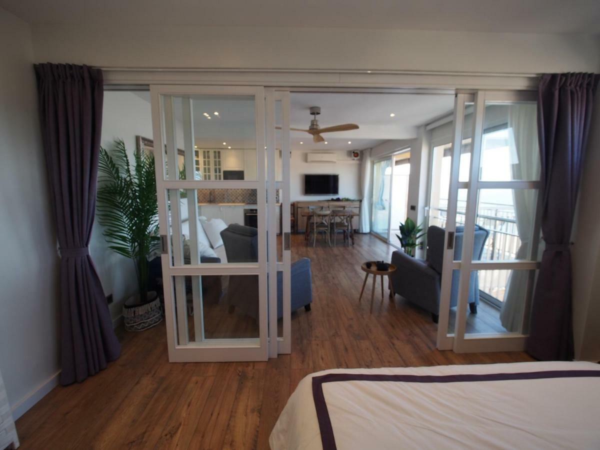 Seafront Apartment In 帕拉莫斯 外观 照片